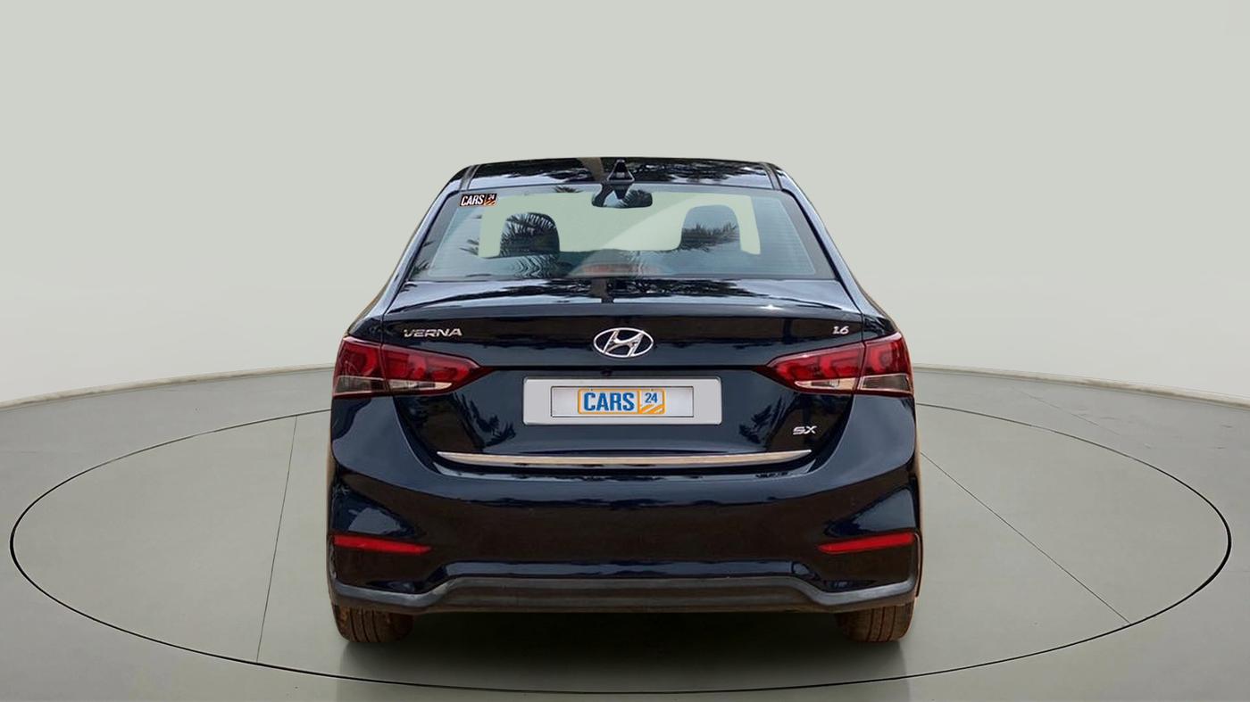 2019 Hyundai Verna 1.6 VTVT SX + AT, Petrol, Automatic, 37,380 km, Back/Rear