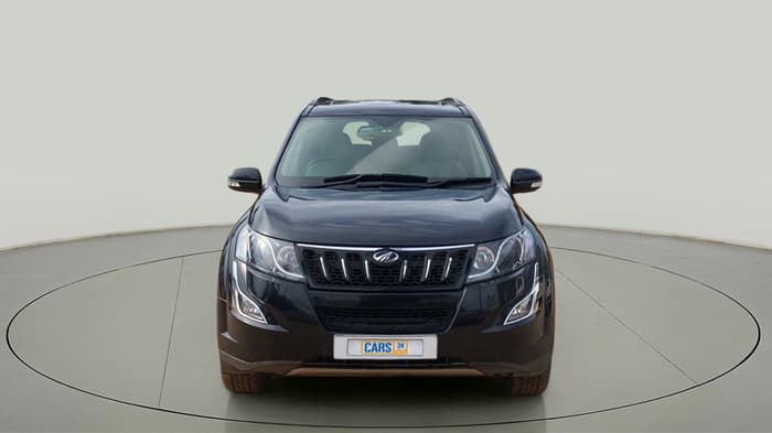 2015 Mahindra XUV500 W10, Diesel, Manual, 62,501 km, Front