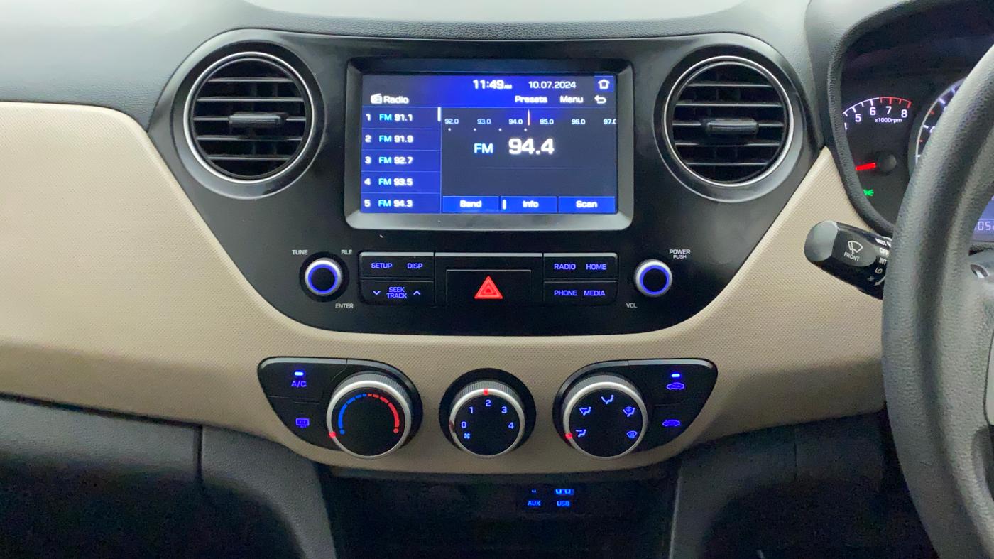 2017 Hyundai Grand i10 SPORTZ (O) 1.2 KAPPA VTVT, Petrol, Manual, 60,103 km, Air Conditioner
