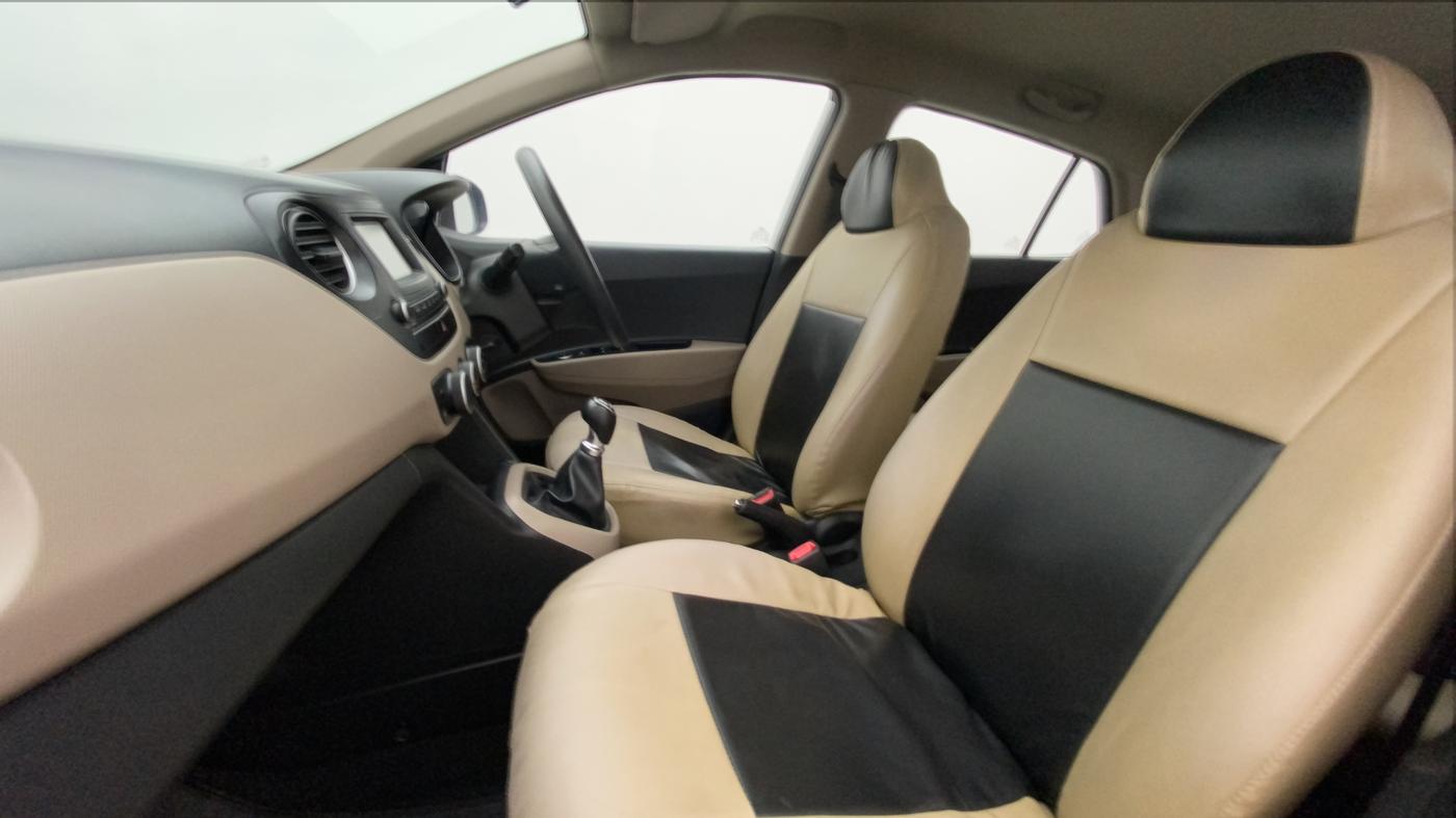 2017 Hyundai Grand i10 SPORTZ 1.2 KAPPA VTVT, Petrol, Manual, 55,110 km, Right Side Front Door Cabin