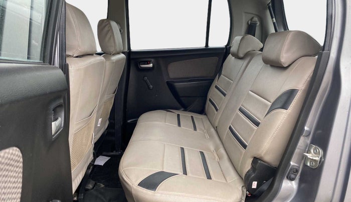 2016 Maruti Wagon R 1.0 LXI CNG, CNG, Manual, 32,076 km, Right Side Rear Door Cabin