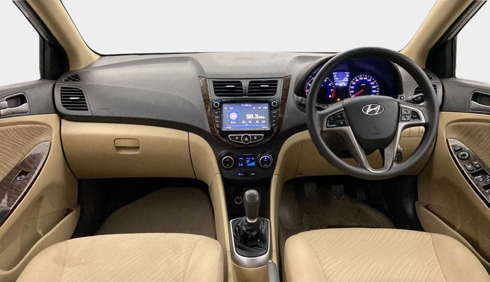 2016 Hyundai Verna 1.6 VTVT SX, Petrol, Manual, 49,558 km, Dashboard