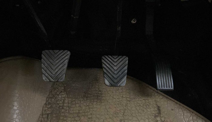 2016 Hyundai Verna 1.6 VTVT SX, Petrol, Manual, 49,558 km, Pedals