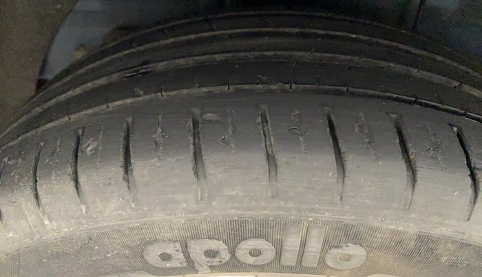 2019 Hyundai Elite i20 ASTA 1.2 (O), Petrol, Manual, 23,061 km, Right Rear Tyre Tread