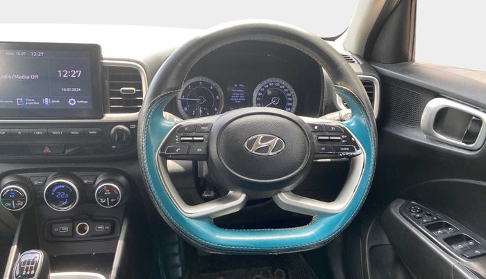2022 Hyundai VENUE SX 1.5 (O) EXECUTIVE CRDI, Diesel, Manual, 43,492 km, Steering Wheel Close Up
