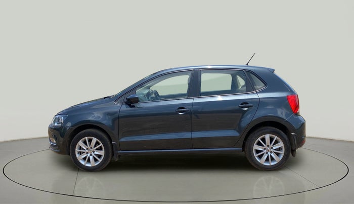 2017 Volkswagen Polo HIGHLINE1.2L, Petrol, Manual, 19,272 km, Left Side