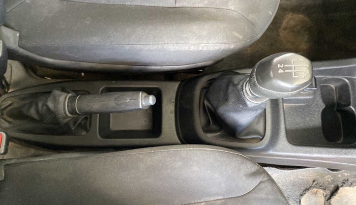 2019 Renault Kwid RXL, Petrol, Manual, 48,665 km, Gear Lever