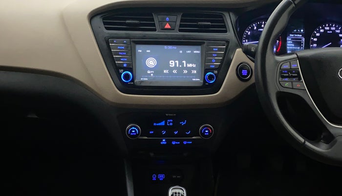 2017 Hyundai Elite i20 ASTA 1.2 (O), Petrol, Manual, 31,091 km, Air Conditioner