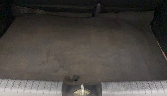 2017 Hyundai Elite i20 ASTA 1.2 (O), Petrol, Manual, 31,091 km, Boot Inside
