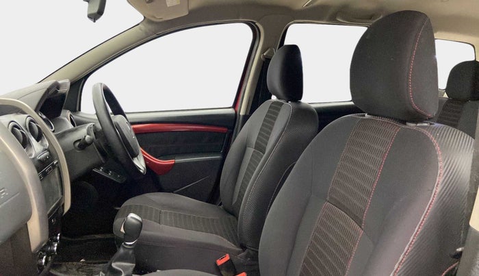 2017 Renault Duster RXS CVT, Petrol, Automatic, 46,813 km, Right Side Front Door Cabin