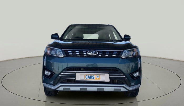 2022 Mahindra XUV300 W8 (O) 1.2 PETROL, Petrol, Manual, 14,357 km, Front