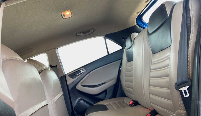 2019 Hyundai Elite i20 SPORTZ PLUS 1.4 CRDI, Diesel, Manual, 17,305 km, Right Side Rear Door Cabin