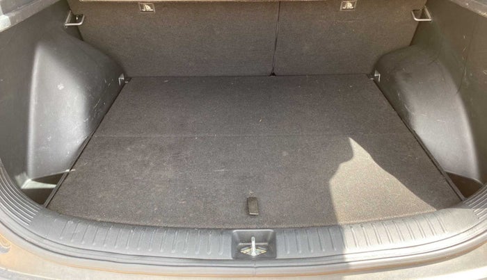 2019 KIA SELTOS HTX IVT 1.5 PETROL, Petrol, Automatic, 43,392 km, Boot Inside