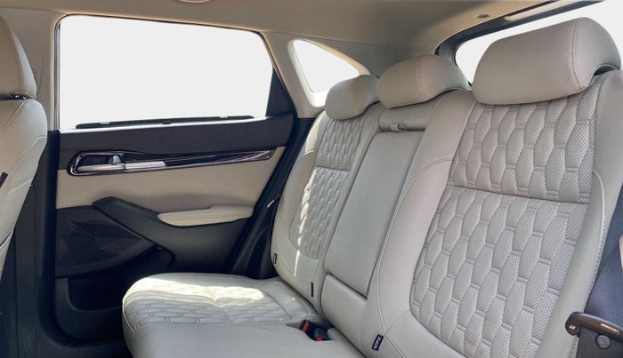 2019 KIA SELTOS HTX IVT 1.5 PETROL, Petrol, Automatic, 43,392 km, Right Side Rear Door Cabin
