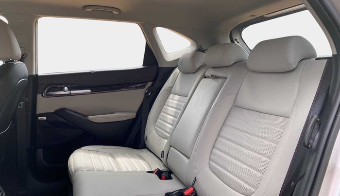 2022 KIA SELTOS GTX (O) 1.4, Petrol, Manual, 8,827 km, Right Side Rear Door Cabin