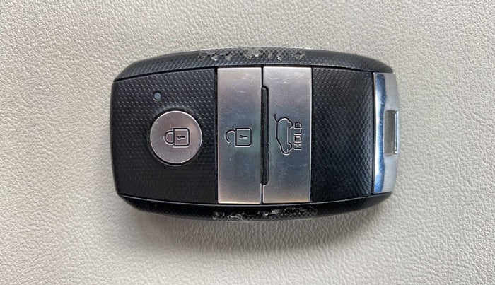 2022 KIA SELTOS GTX (O) 1.4, Petrol, Manual, 8,827 km, Key Close Up