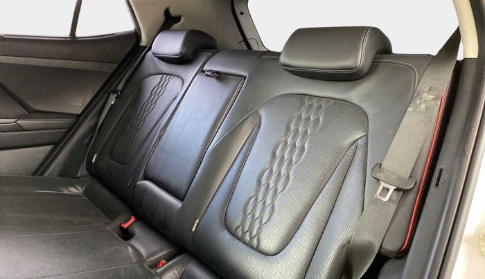 2021 Hyundai Creta SX (O) 1.4 TURBO DCT, Petrol, Automatic, 51,190 km, Right Side Rear Door Cabin
