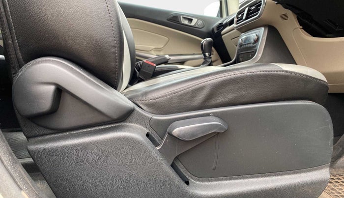 2021 Ford Ecosport TITANIUM 1.5L DIESEL, Diesel, Manual, 39,426 km, Driver Side Adjustment Panel