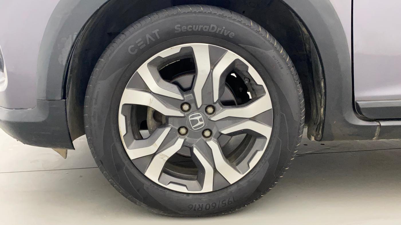 2017 Honda WR-V 1.5L I-DTEC VX MT, Diesel, Manual, 67,025 km, Left Front Wheel