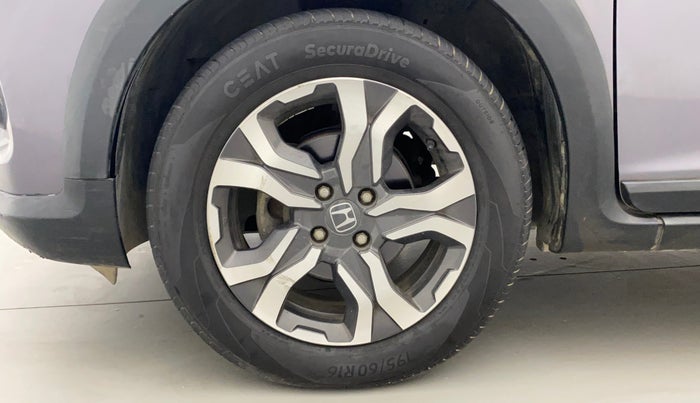 2017 Honda WR-V 1.5L I-DTEC VX MT, Diesel, Manual, 67,025 km, Left Front Wheel
