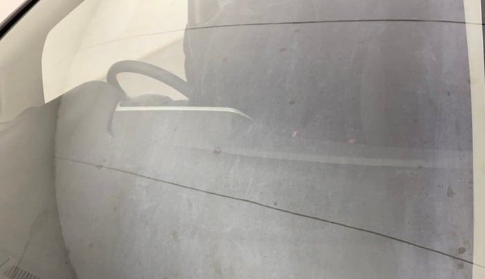 2017 Honda WR-V 1.5L I-DTEC VX MT, Diesel, Manual, 67,025 km, Front windshield - Minor spot on windshield