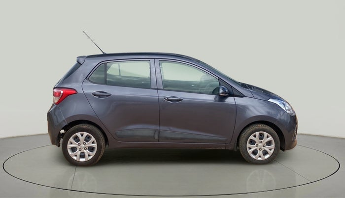 2016 Hyundai Grand i10 SPORTZ 1.2 KAPPA VTVT, Petrol, Manual, 70,403 km, Right Side View