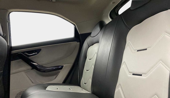2022 Tata NEXON XZ PETROL, Petrol, Manual, 17,208 km, Right Side Rear Door Cabin