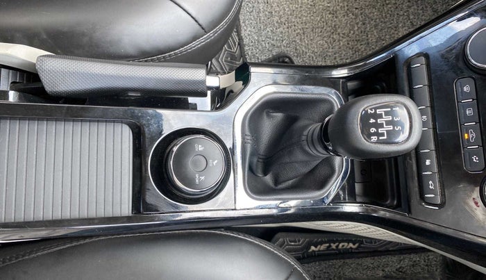2023 Tata NEXON XZ PLUS PETROL, Petrol, Manual, 15,575 km, Gear Lever