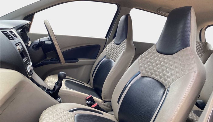 2015 Maruti Celerio VXI, Petrol, Manual, 39,806 km, Right Side Front Door Cabin