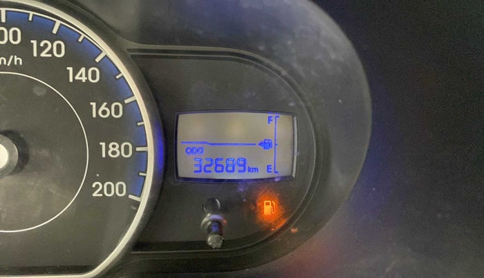 2016 Hyundai i10 MAGNA 1.1, Petrol, Manual, 32,678 km, Odometer Image