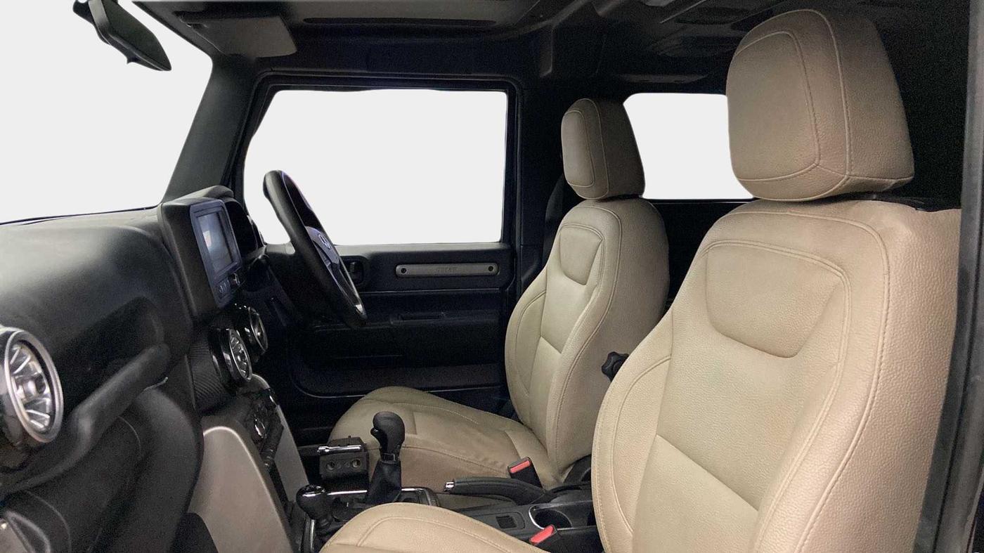 2021 Mahindra Thar LX PETROL HT 4WD AT, Petrol, Automatic, 33,332 km, Right Side Front Door Cabin