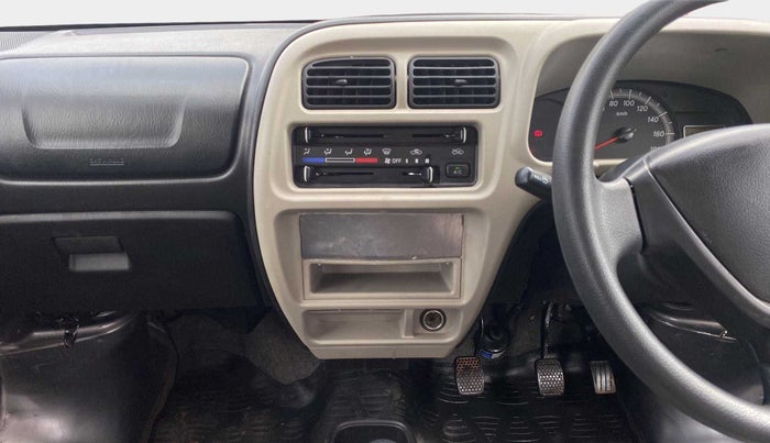 2022 Maruti Eeco 5 STR AC (O), Petrol, Manual, 21,585 km, Air Conditioner