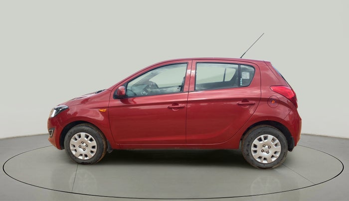 2013 Hyundai i20 MAGNA 1.2, Petrol, Manual, 17,334 km, Left Side