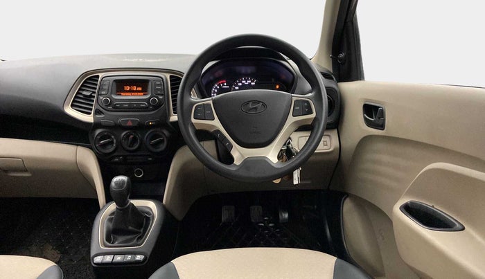 2021 Hyundai NEW SANTRO MAGNA, Petrol, Manual, 13,746 km, Steering Wheel Close Up