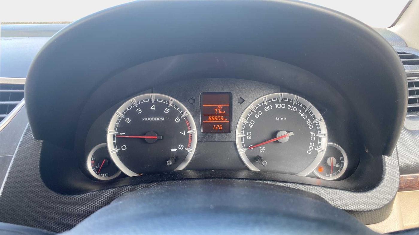 2013 Maruti Swift Dzire VXI, Petrol, Manual, 88,594 km, Odometer Image