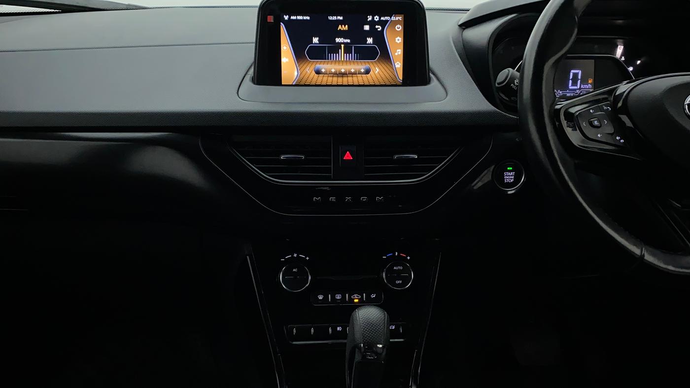 2021 Tata NEXON XZA PLUS PETROL DARK EDITION, Petrol, Automatic, 33,145 km, Air Conditioner