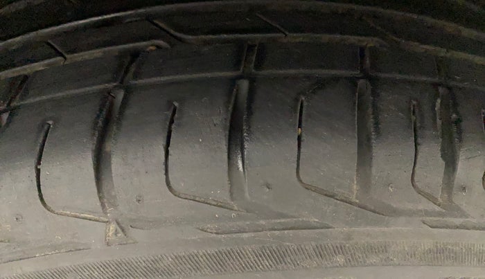2021 Tata NEXON XZA PLUS PETROL DARK EDITION, Petrol, Automatic, 33,145 km, Left Rear Tyre Tread