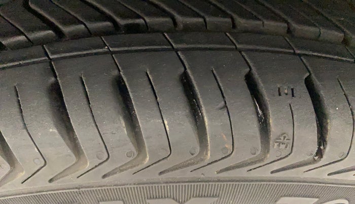 2018 Maruti Celerio VXI, Petrol, Manual, 89,565 km, Left Front Tyre Tread