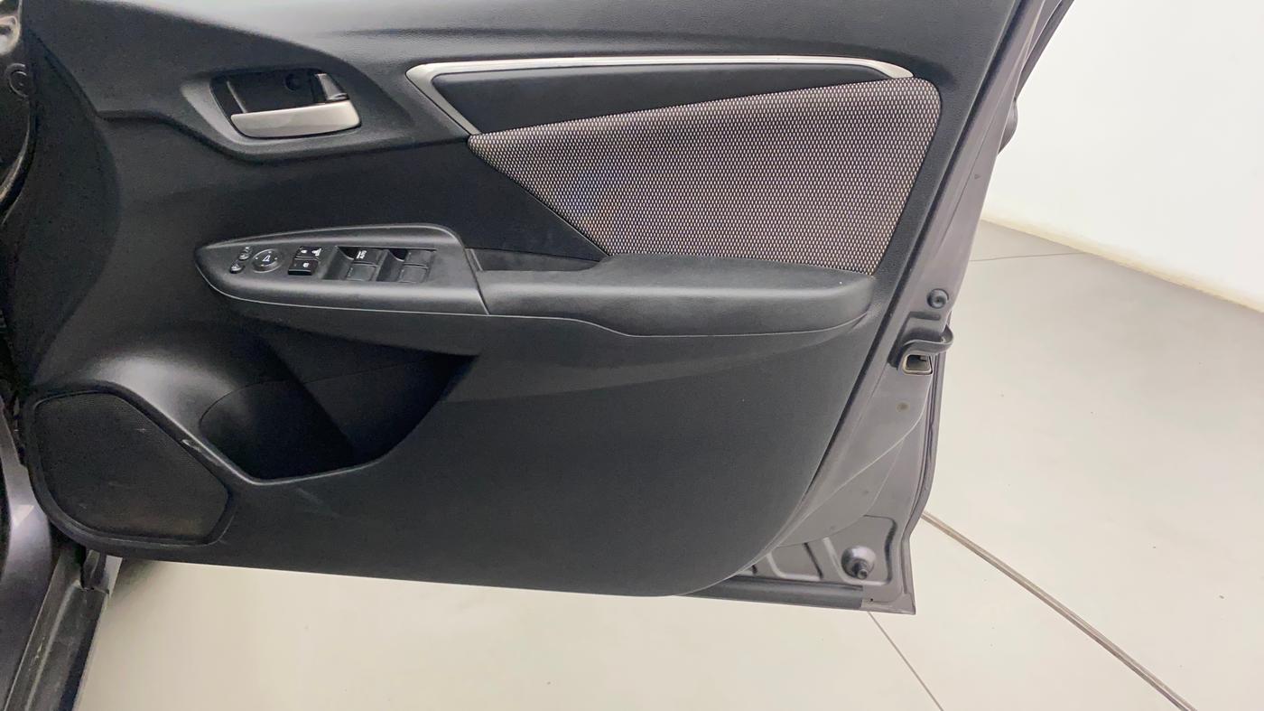 2018 Honda WR-V 1.2L I-VTEC VX MT, Petrol, Manual, 45,152 km, Driver Side Door Panels Control