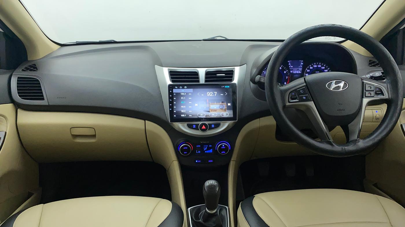 2017 Hyundai Verna 1.6 VTVT SX, Petrol, Manual, 63,689 km, Dashboard