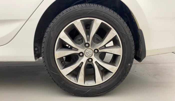 2017 Hyundai Verna 1.6 VTVT SX, Petrol, Manual, 63,689 km, Left Rear Wheel