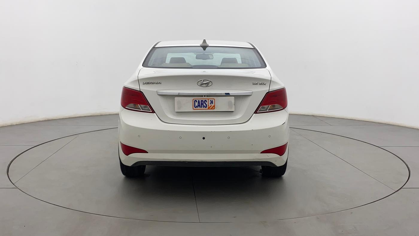 2017 Hyundai Verna 1.6 VTVT SX, Petrol, Manual, 63,689 km, Back/Rear