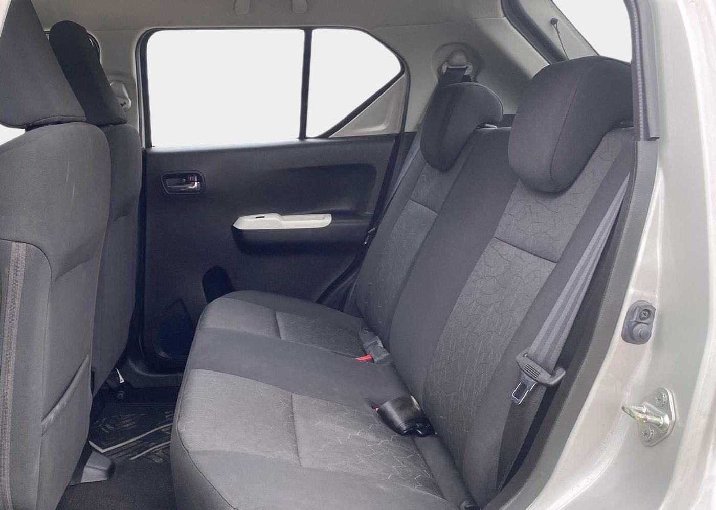 2017 Maruti IGNIS ZETA 1.2 AMT, Petrol, Automatic, 26,850 km, Right Side Rear Door Cabin