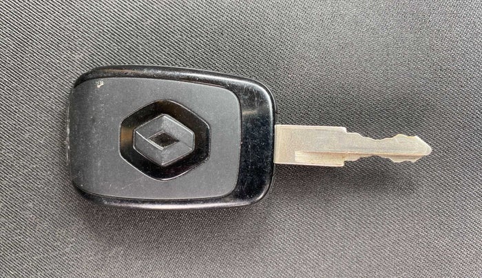 2023 Renault Kwid CLIMBER AMT 1.0, Petrol, Automatic, 10,731 km, Key Close Up