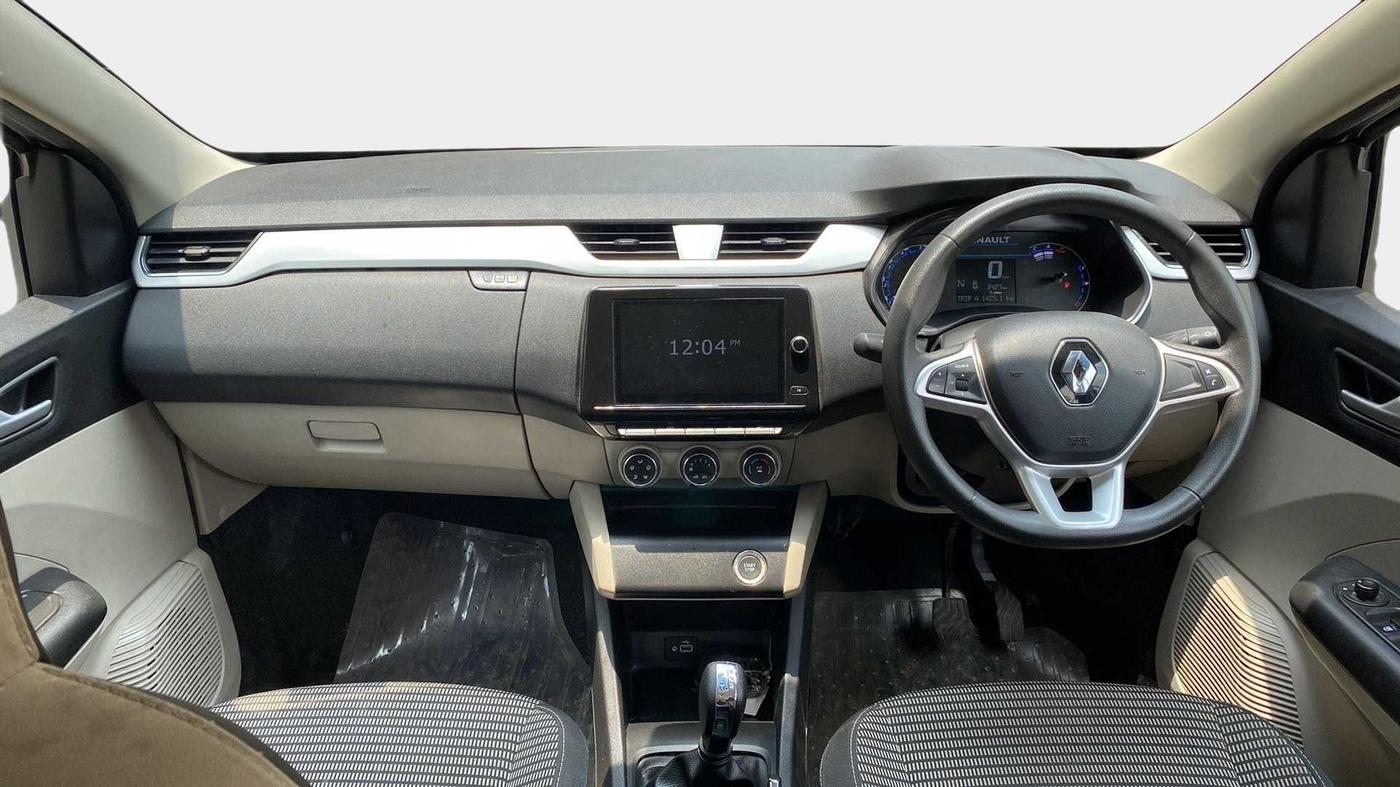 2023 Renault TRIBER RXZ AMT DUAL TONE, Petrol, Automatic, 3,408 km, Dashboard