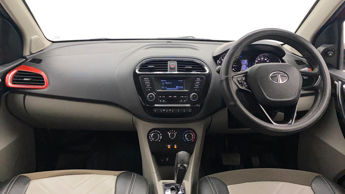 2018 Tata Tiago XZA PETROL, Petrol, Automatic, 83,707 km, Dashboard