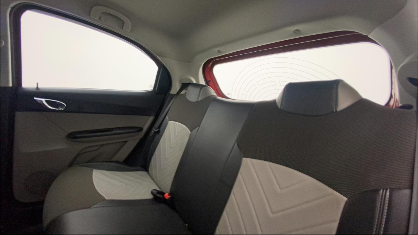 2018 Tata Tiago XZA PETROL, Petrol, Automatic, 83,707 km, Right Side Rear Door Cabin
