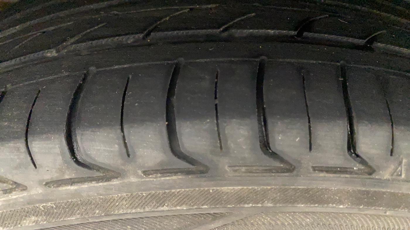 2018 Tata Tiago XZA PETROL, Petrol, Automatic, 83,707 km, Right Rear Tyre Tread
