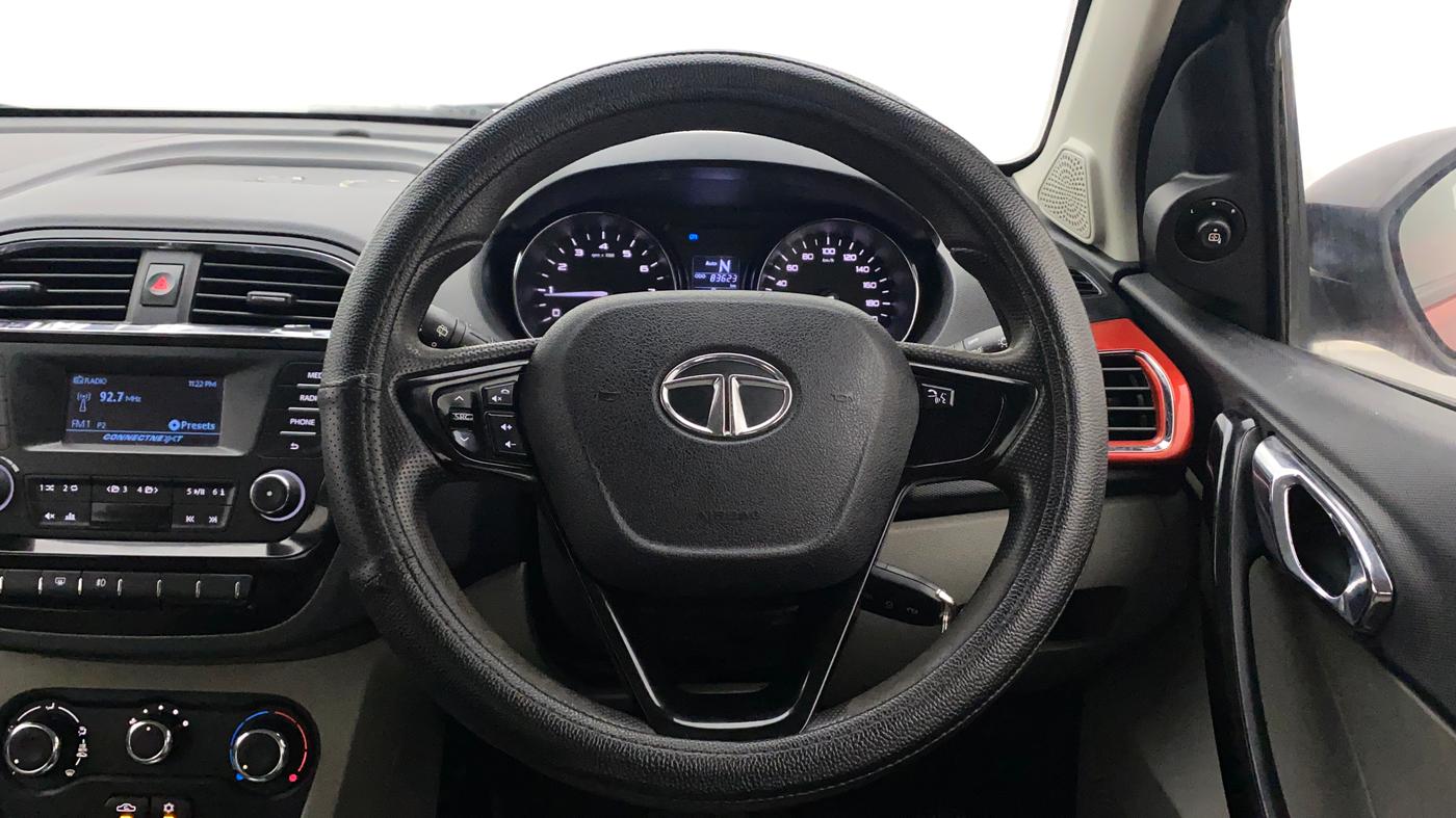 2018 Tata Tiago XZA PETROL, Petrol, Automatic, 83,707 km, Steering Wheel Close Up