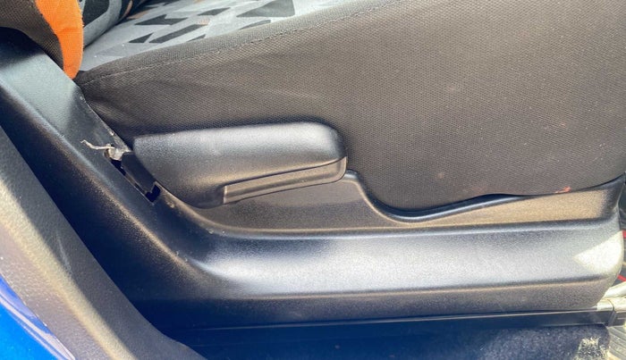 2018 Maruti Celerio X ZXI, Petrol, Manual, 31,493 km, Driver Side Adjustment Panel
